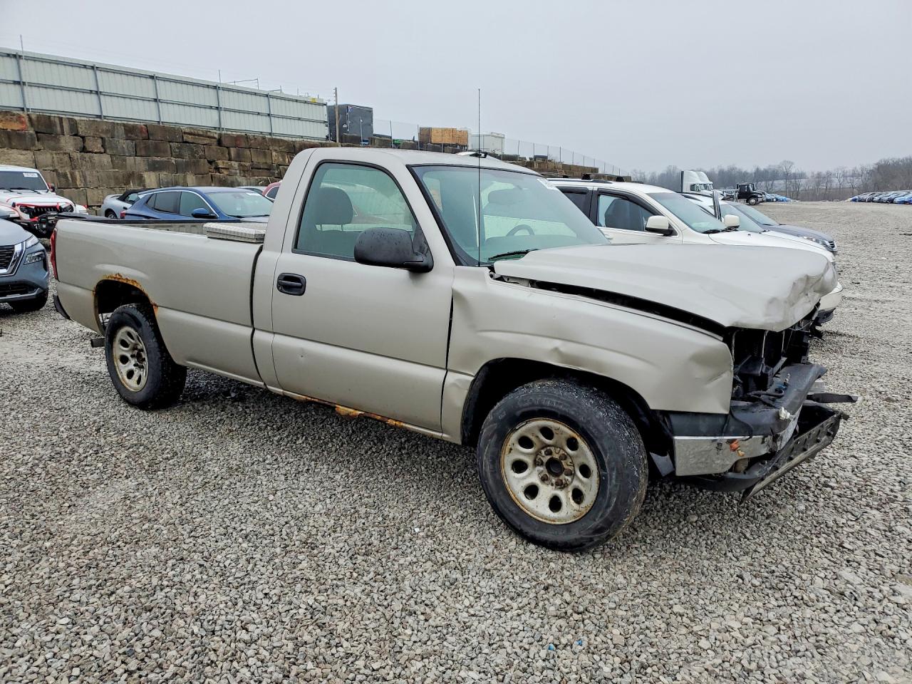 2007 CHEVROLET SILVERADO C1500 CLASSIC photo 7