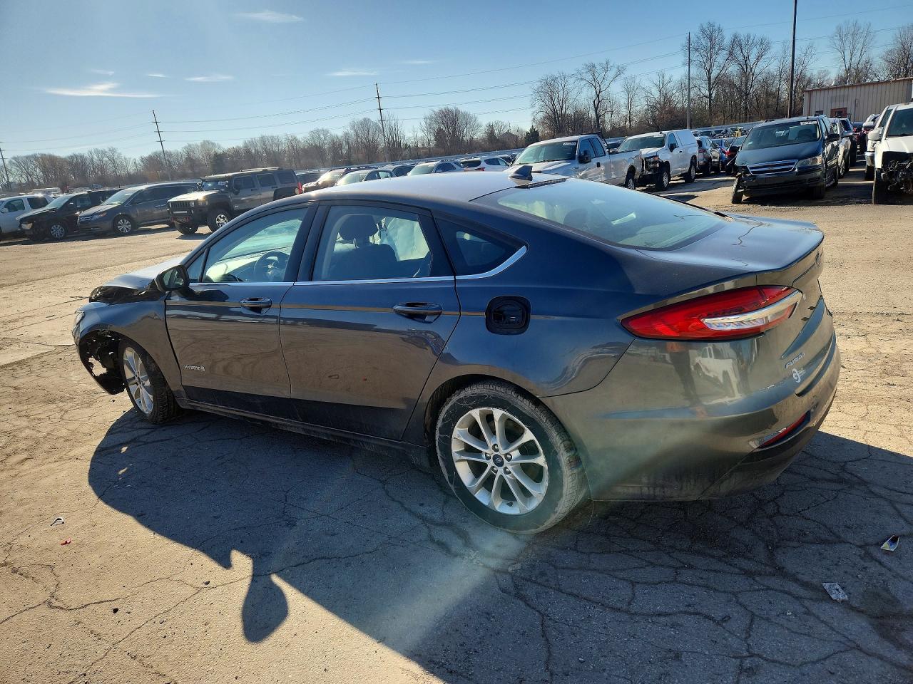 2019 FORD FUSION SE photo 2