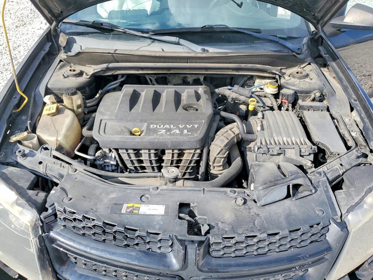 2014 DODGE AVENGER SE photo 11