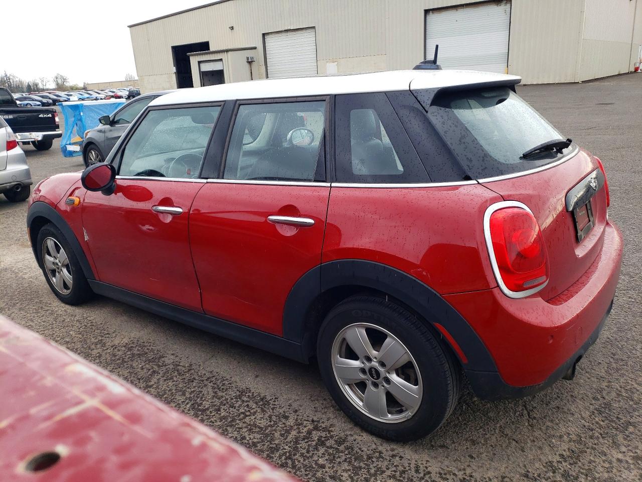 2017 MINI COOPER photo 2