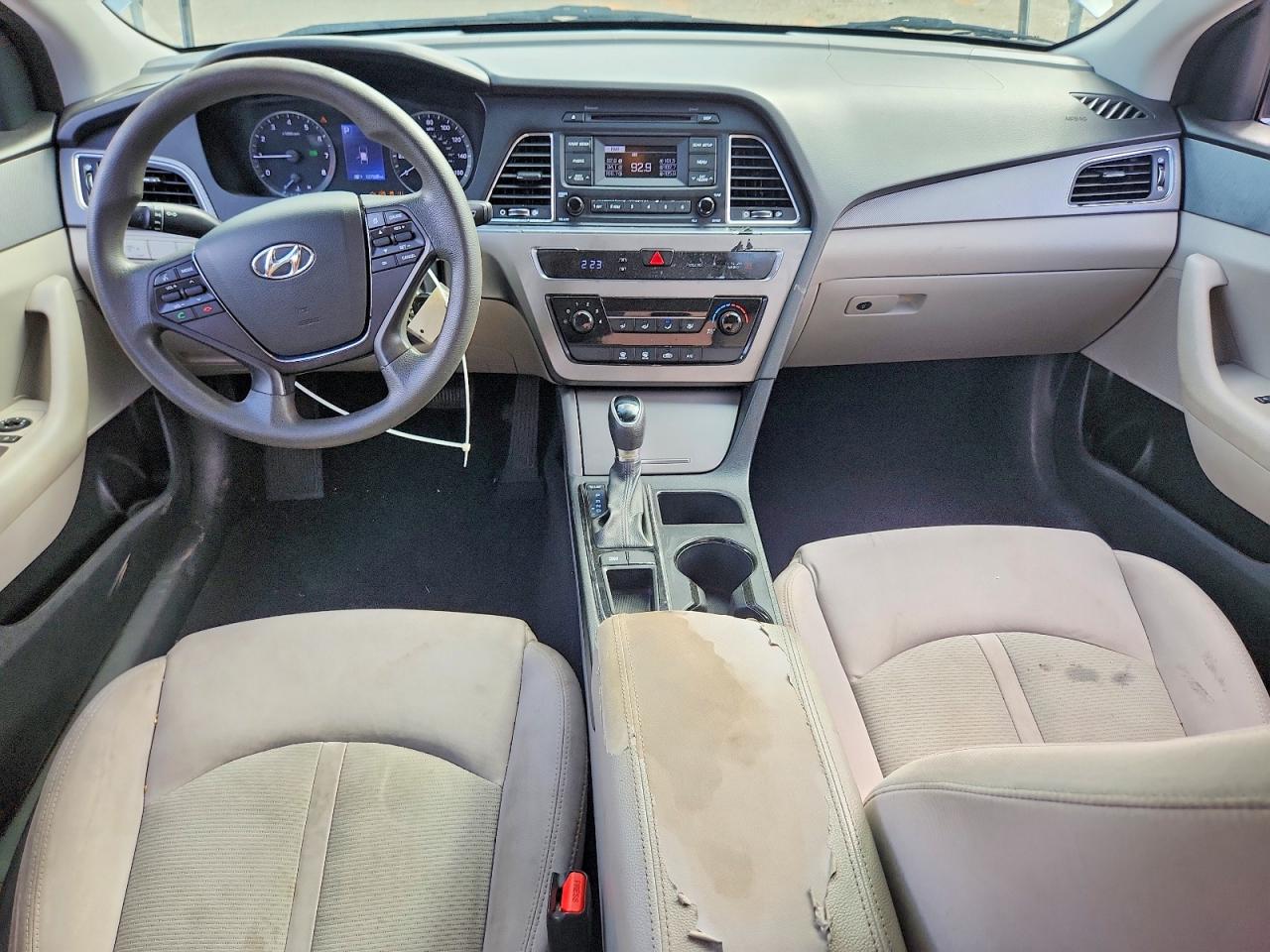 2017 HYUNDAI SONATA BASE photo 15