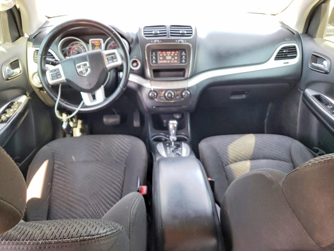 2018 DODGE JOURNEY SE photo 15