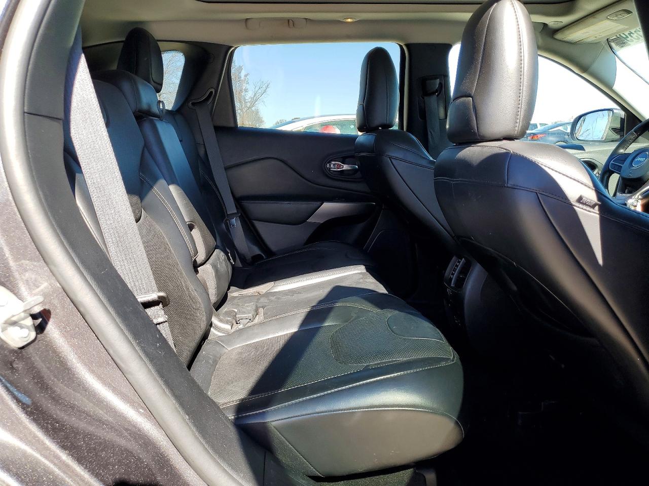 2021 JEEP CHEROKEE LIMITED photo 31