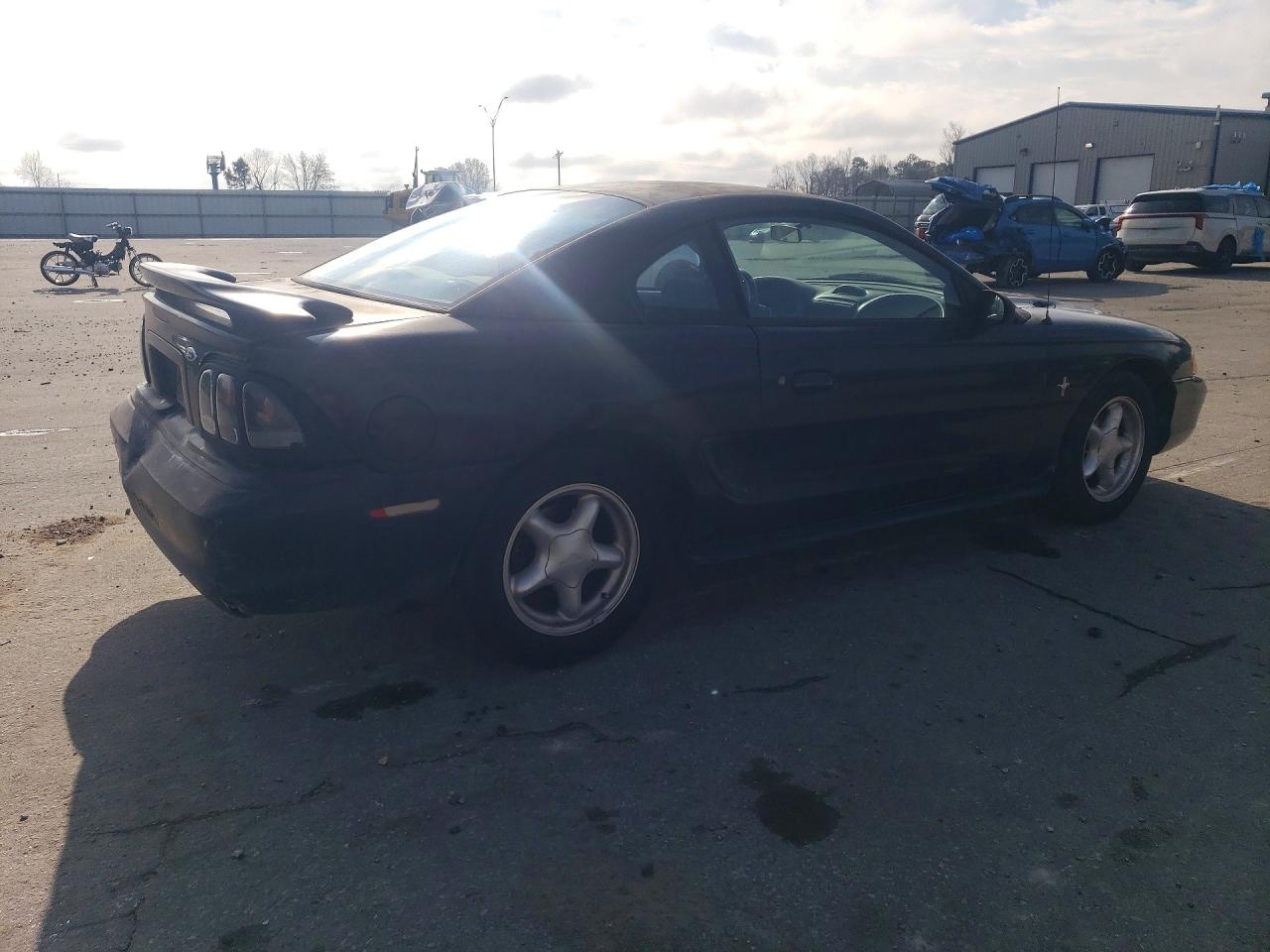1995 FORD MUSTANG photo 5