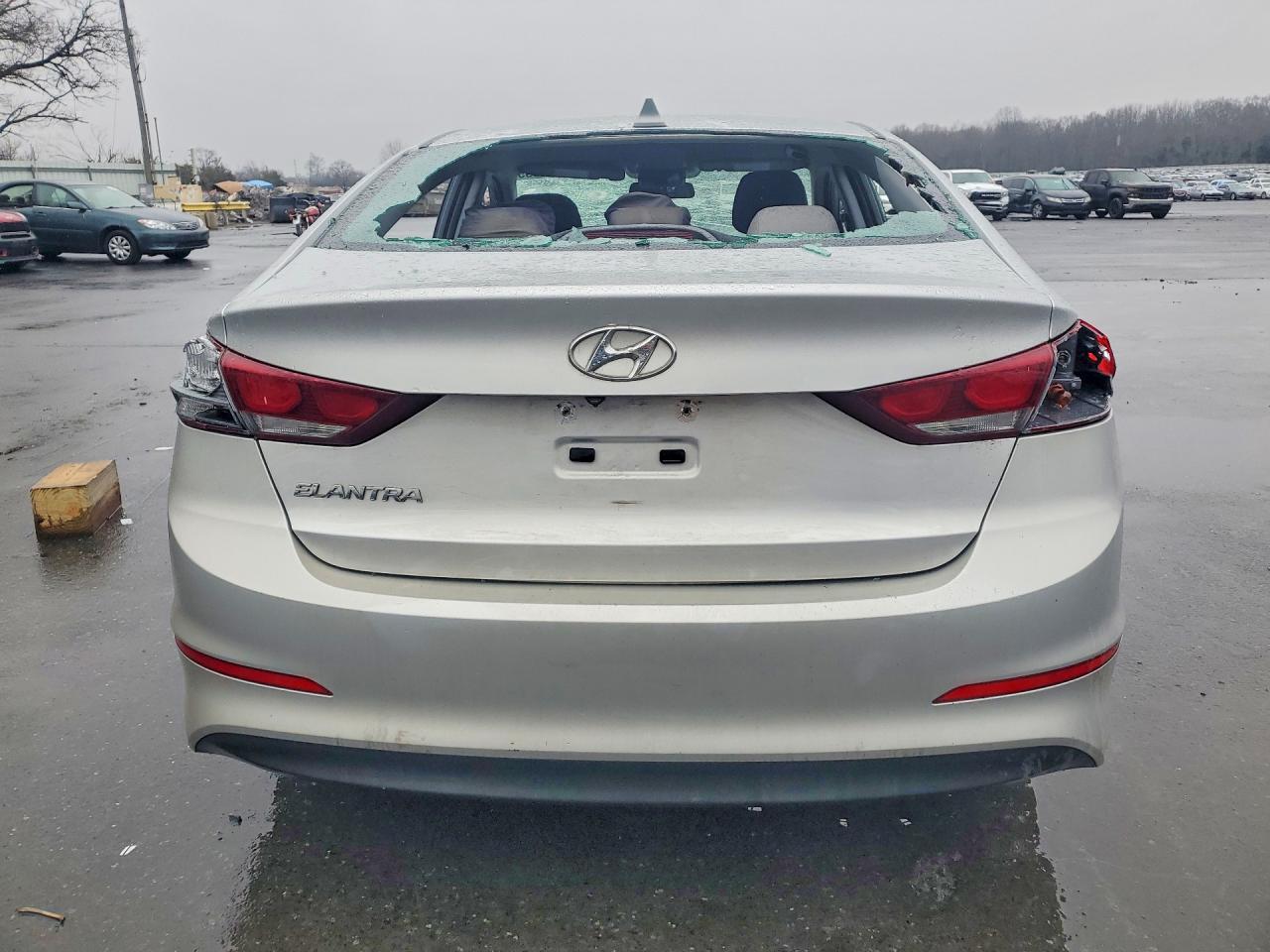 2017 HYUNDAI ELANTRA SE photo 11