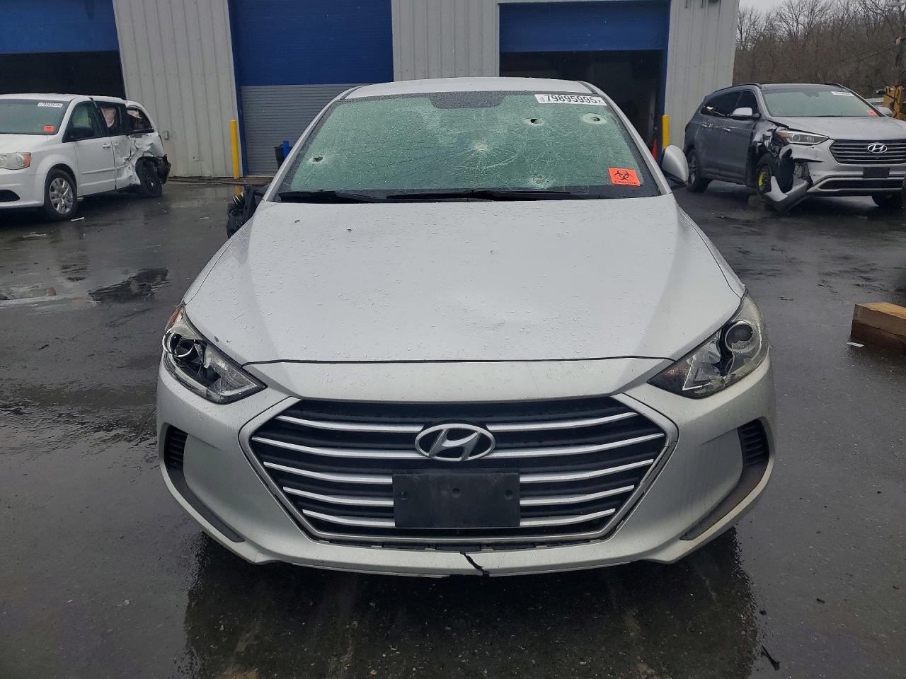 2017 HYUNDAI ELANTRA SE photo 9