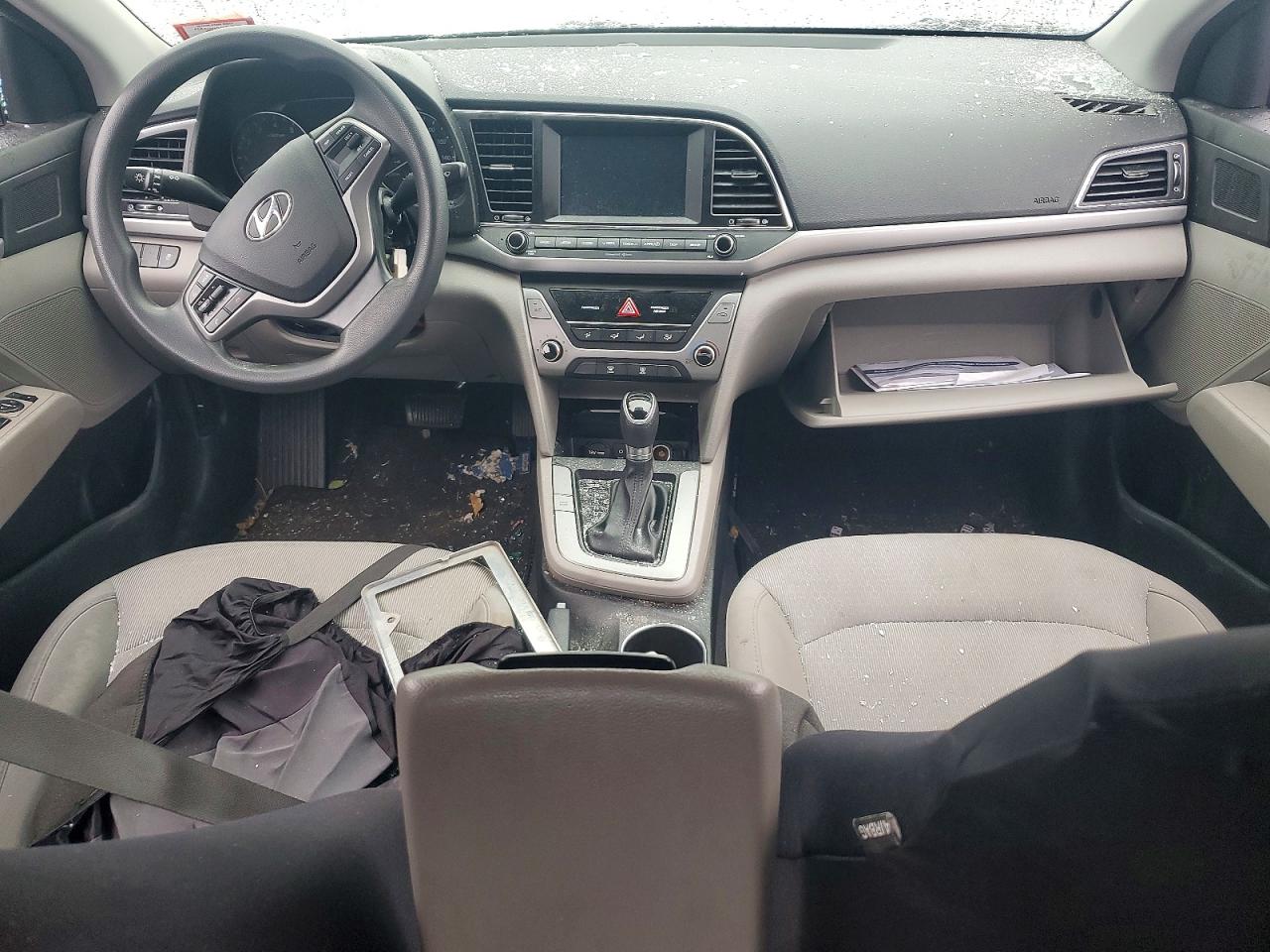 2017 HYUNDAI ELANTRA SE photo 15