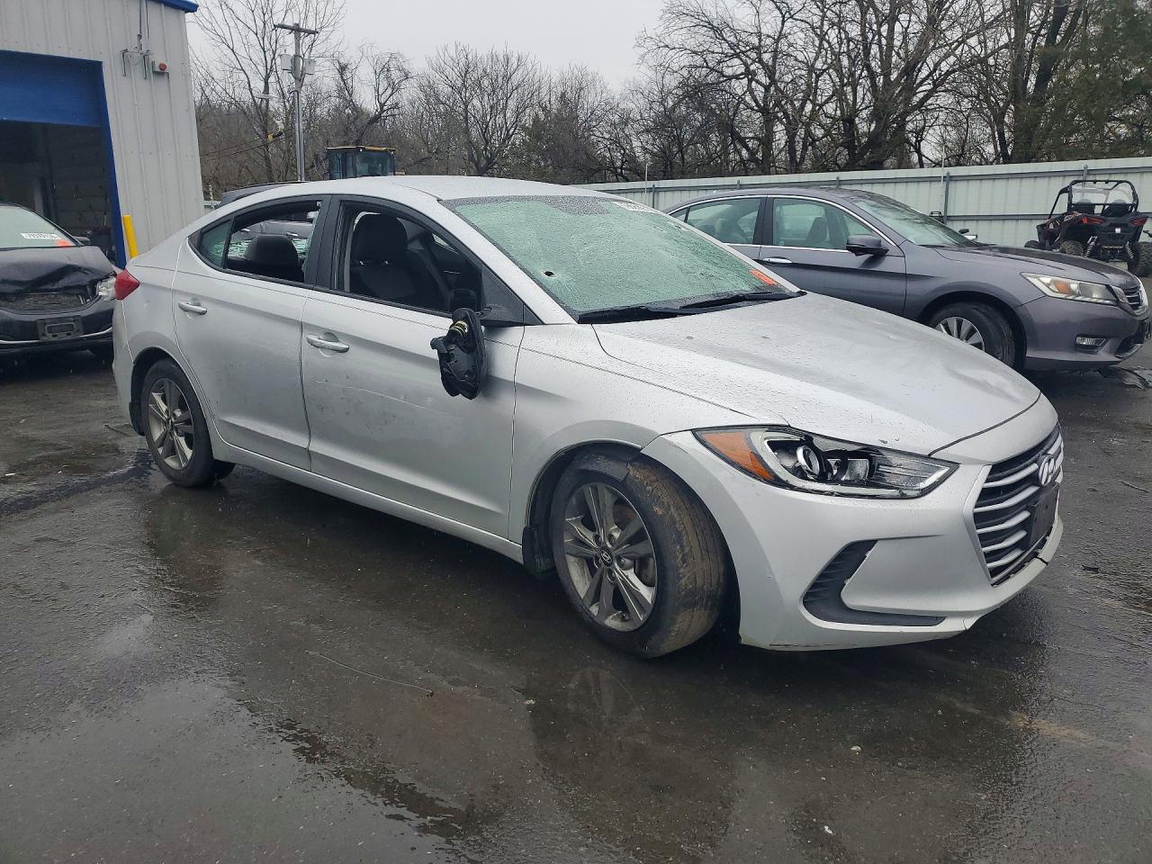 2017 HYUNDAI ELANTRA SE photo 7