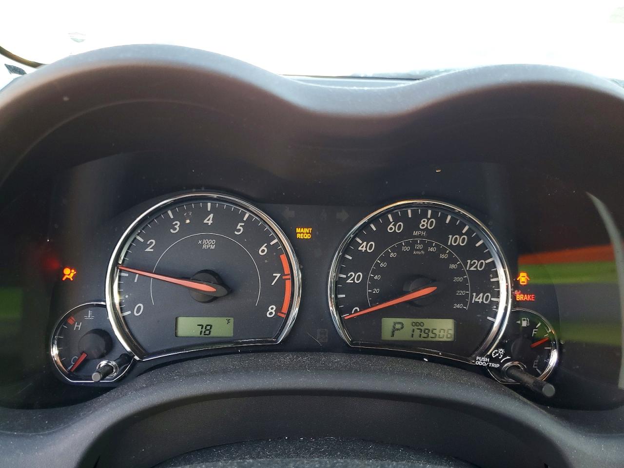 2013 TOYOTA COROLLA S photo 17