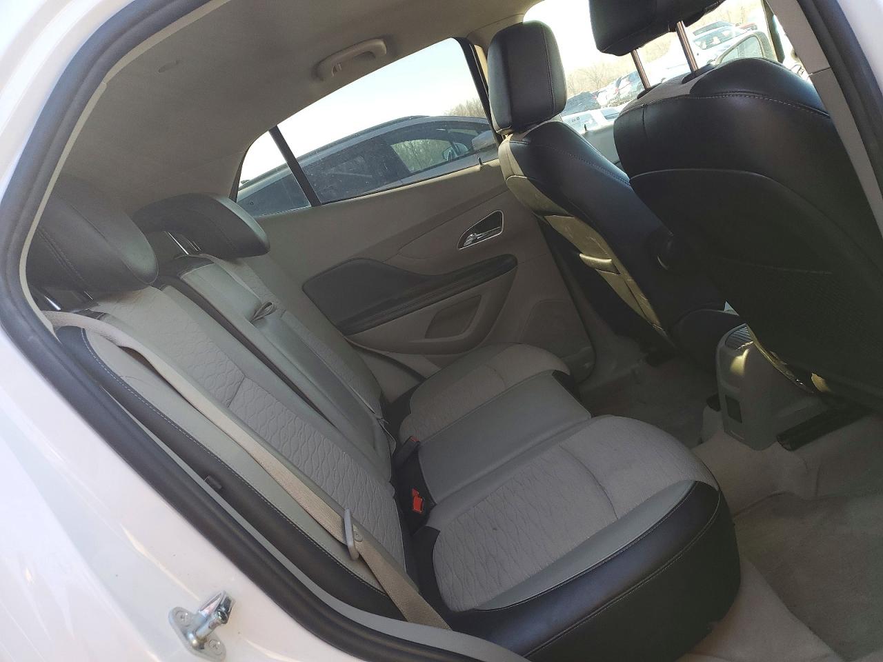 2016 BUICK ENCORE photo 10