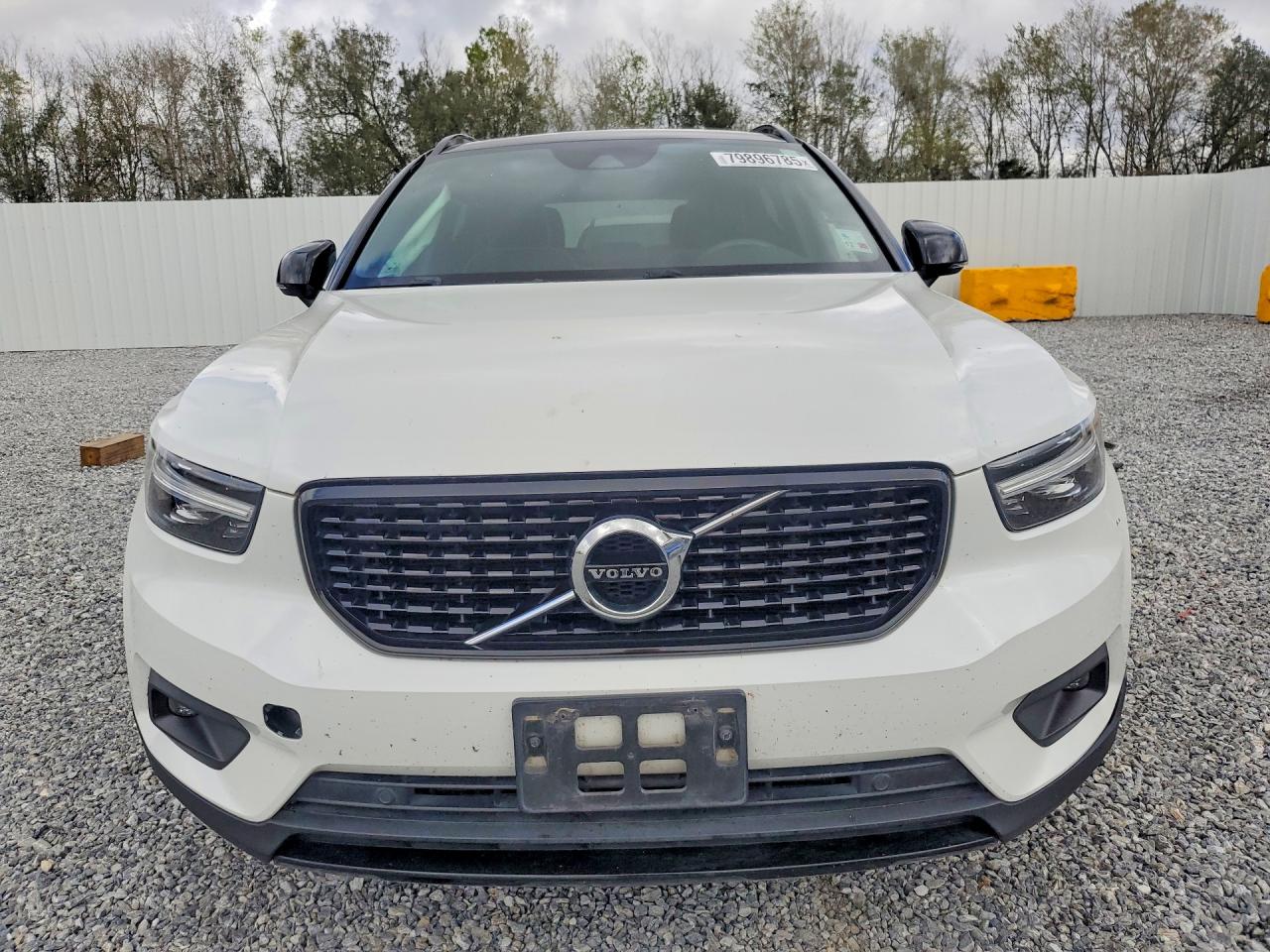 2019 VOLVO XC40 T5 R-DESIGN photo 9
