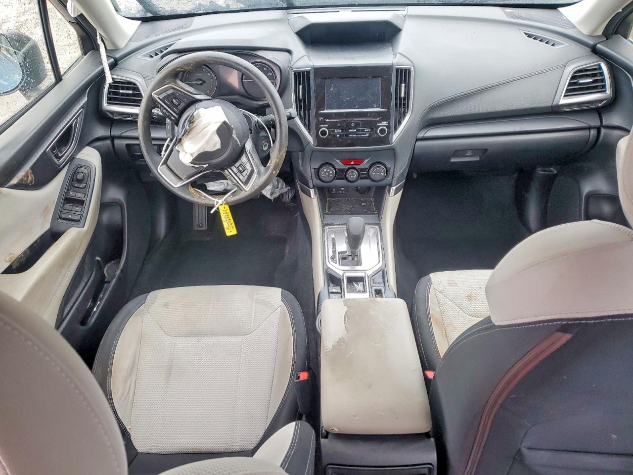 2019 SUBARU FORESTER photo 15