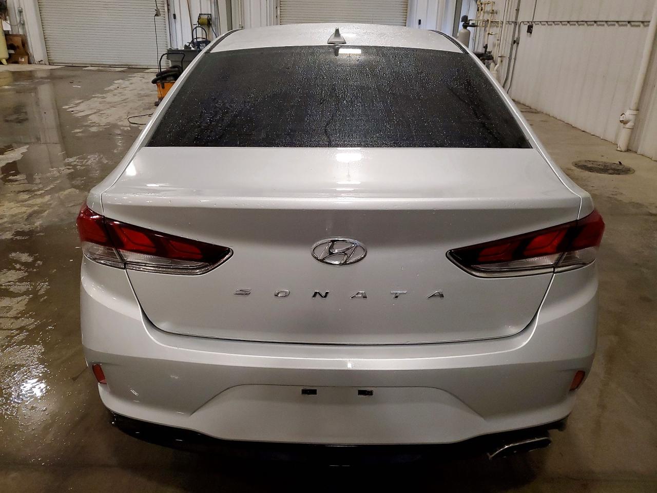 2018 HYUNDAI SONATA SEL photo 11