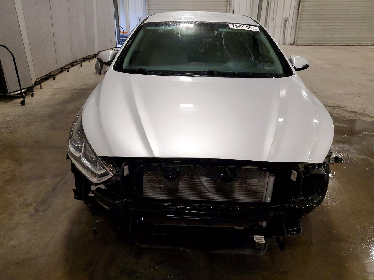 2018 HYUNDAI SONATA SEL photo 9