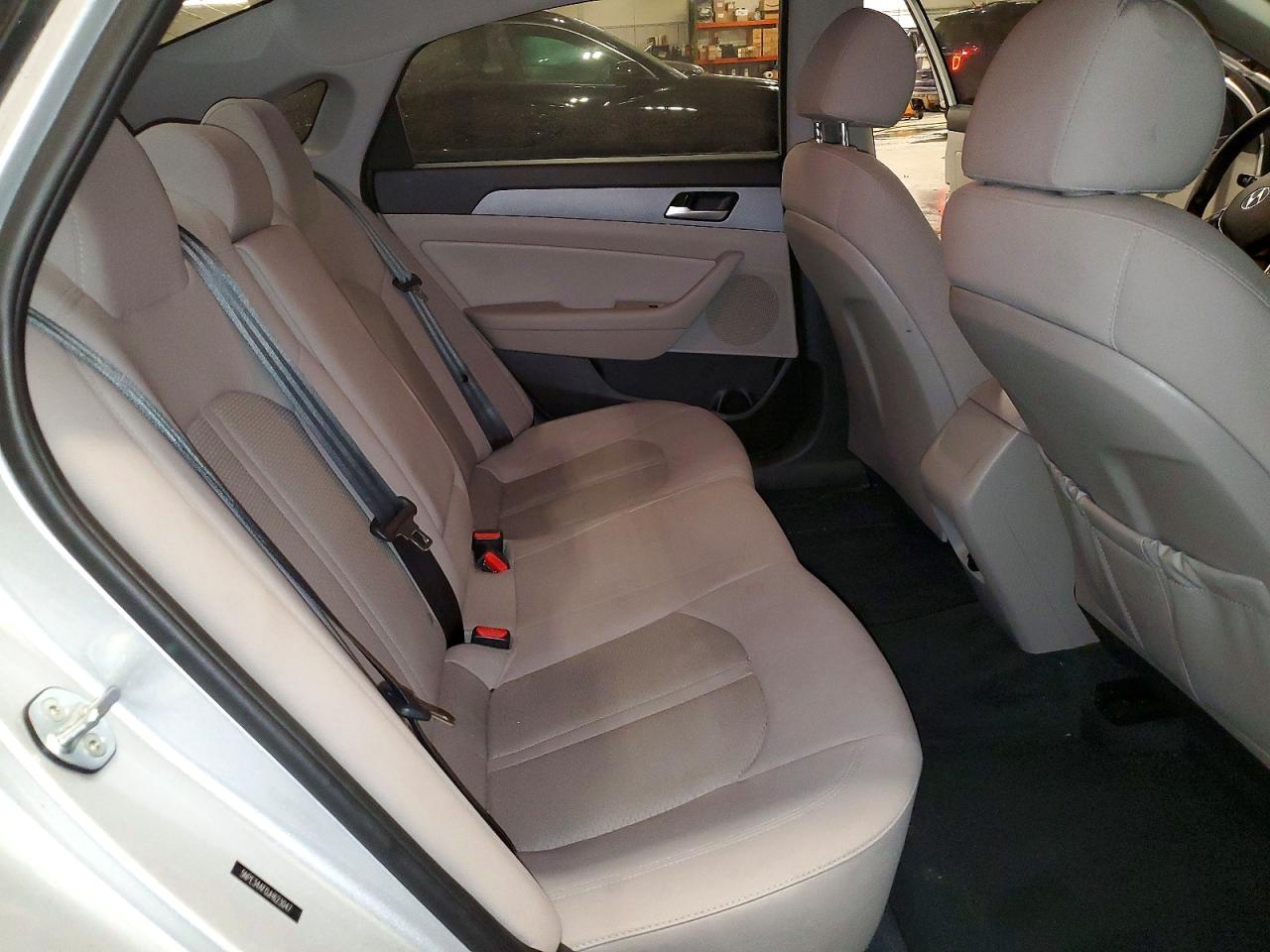 2018 HYUNDAI SONATA SEL photo 19