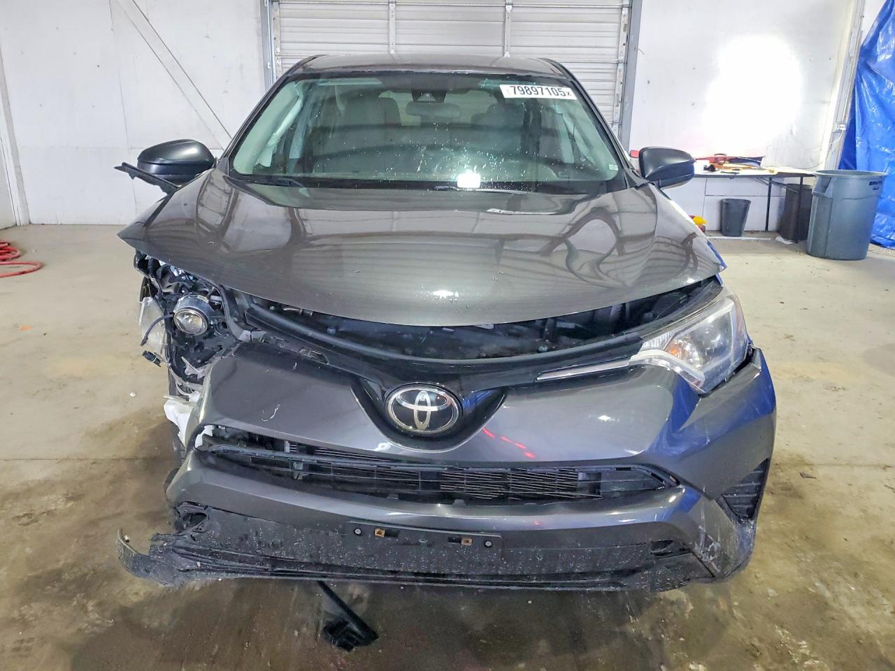 2018 TOYOTA RAV4 LE photo 13