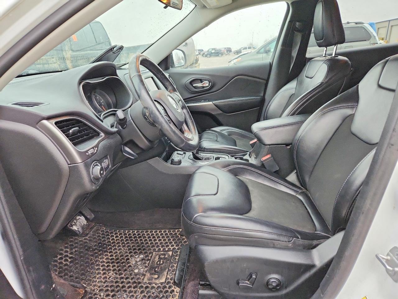 2019 JEEP CHEROKEE LATITUDE PLUS photo 12
