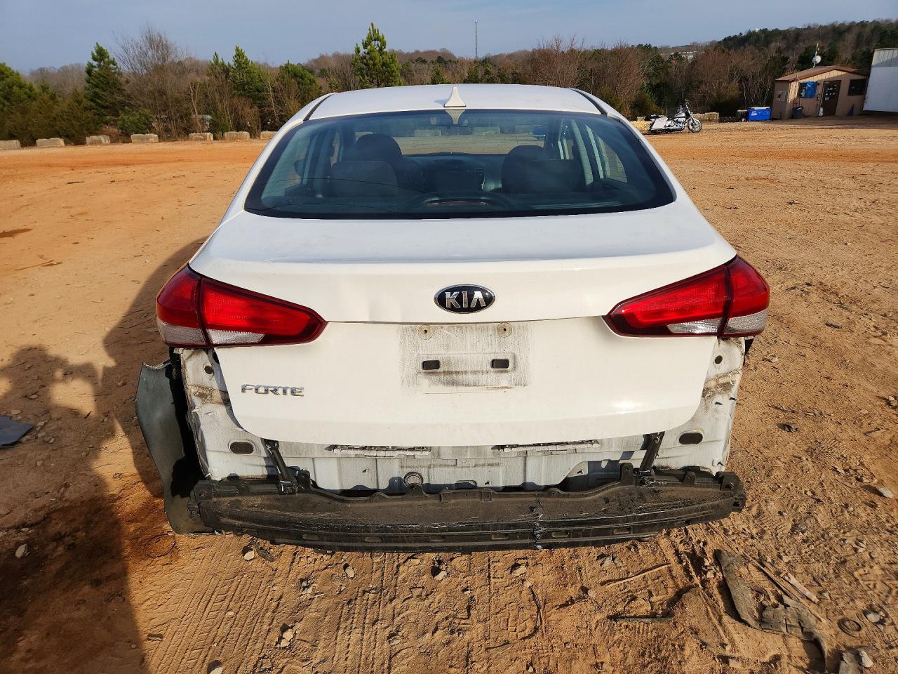 2017 KIA FORTE LX photo 11