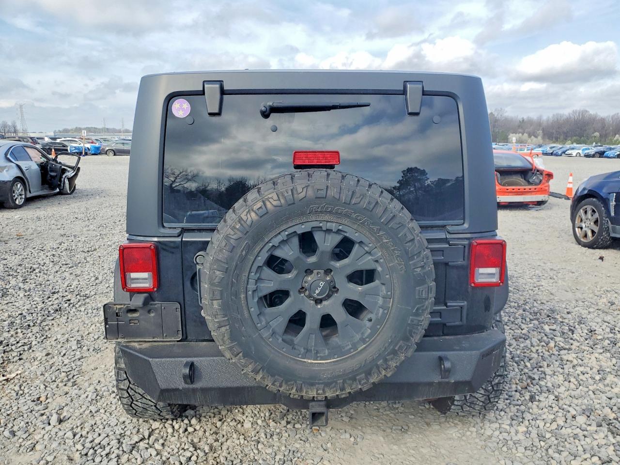 2013 JEEP WRANGLER UNLIMITED SPORT photo 6