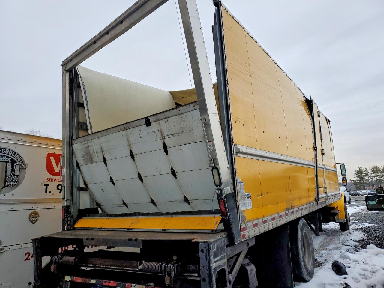 2017 FREIGHTLINER BUSINESS CLASS M2 BOX TRUCK photo 7