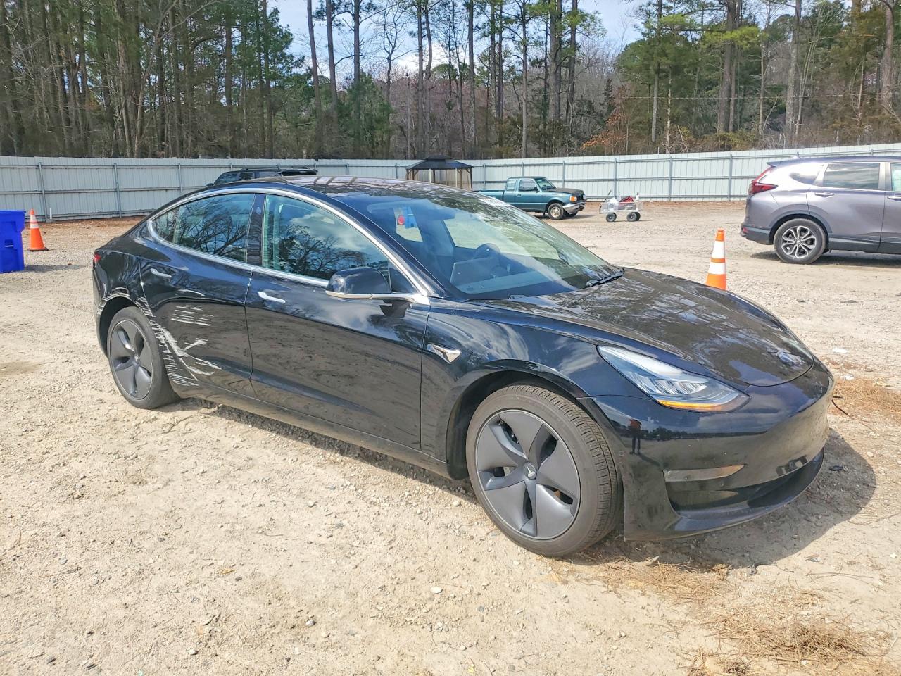 2018 TESLA MODEL 3 photo 4
