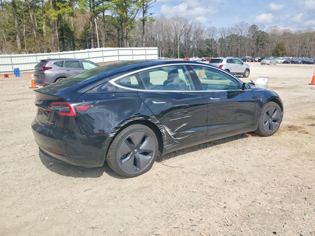 2018 TESLA MODEL 3 photo 3