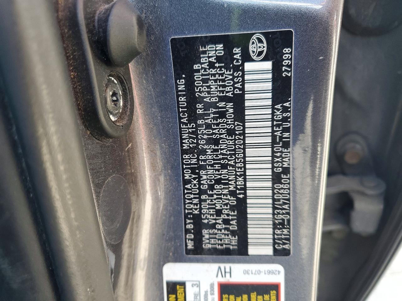 2016 TOYOTA AVALON XLE photo 12