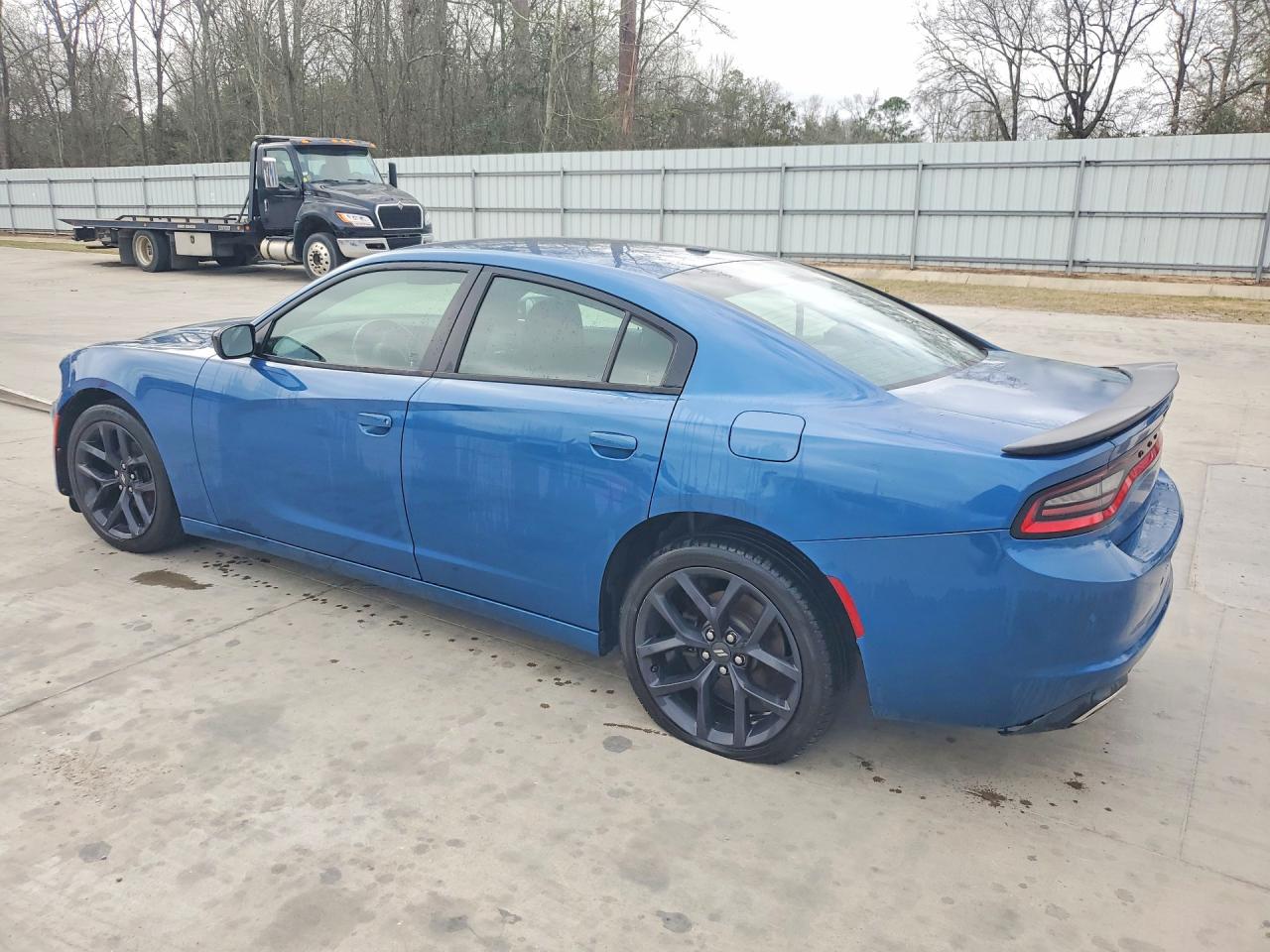2020 DODGE CHARGER SXT photo 2