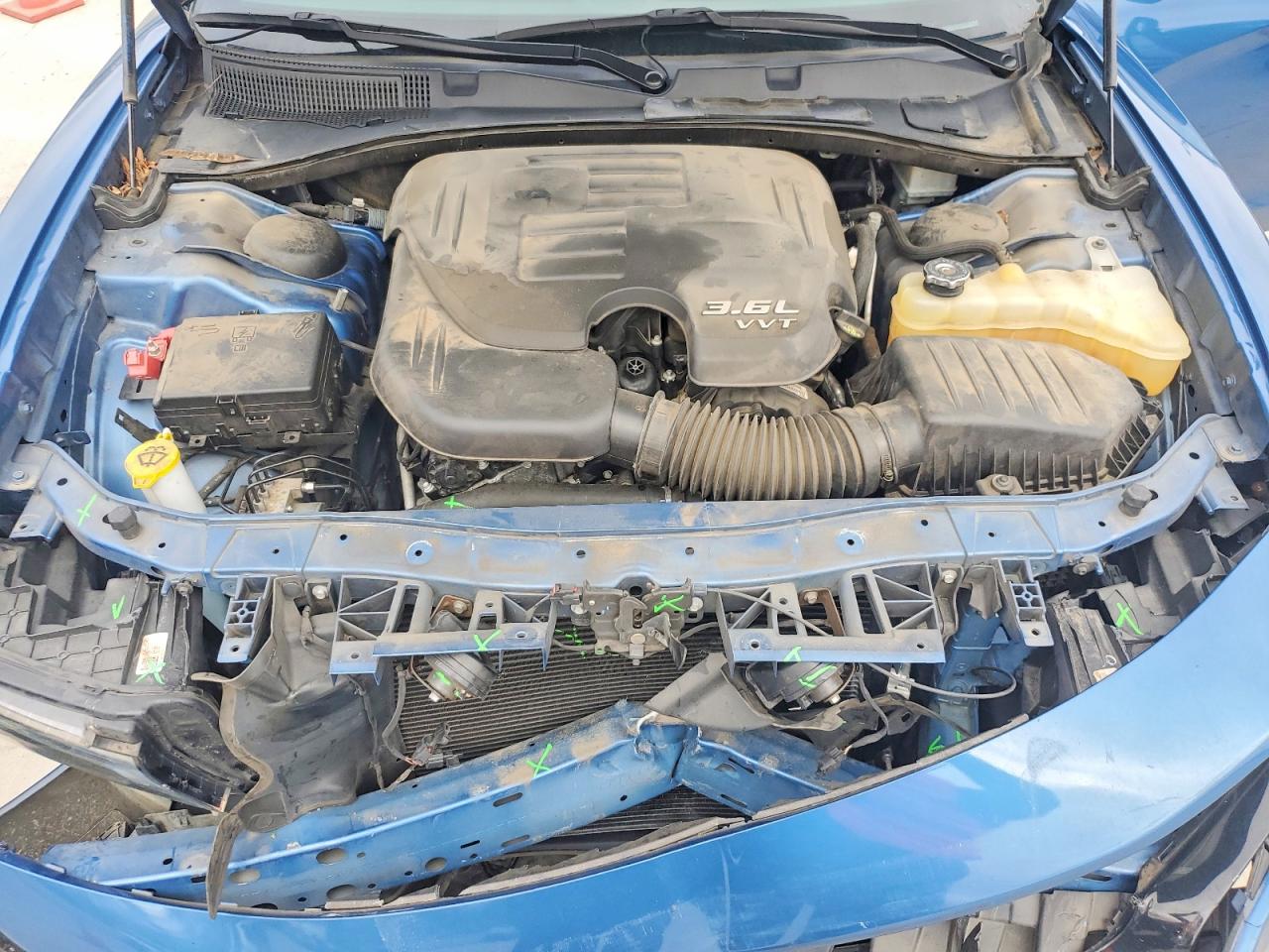 2020 DODGE CHARGER SXT photo 11