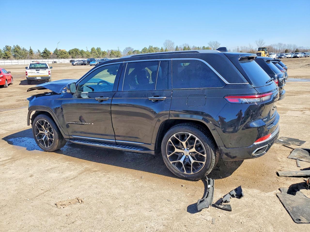 2022 JEEP GRAND CHEROKEE SUMMIT photo 2