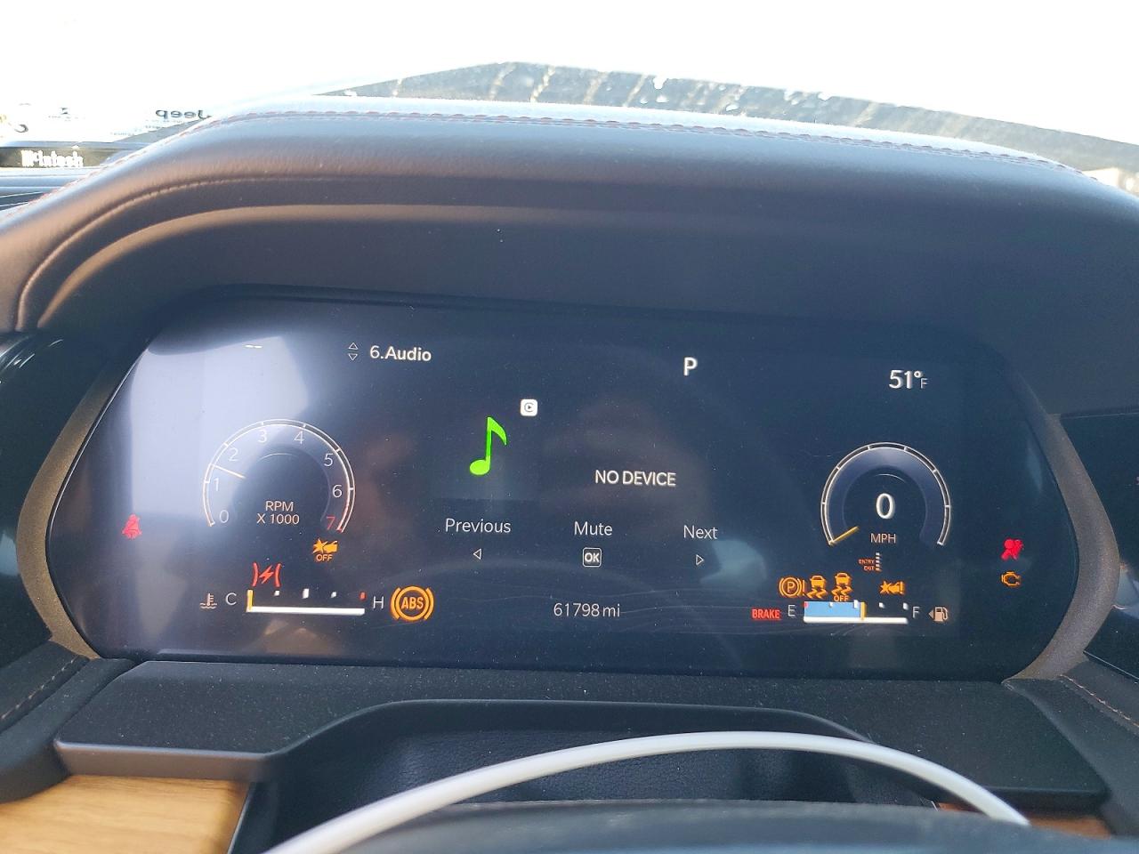 2022 JEEP GRAND CHEROKEE SUMMIT photo 9