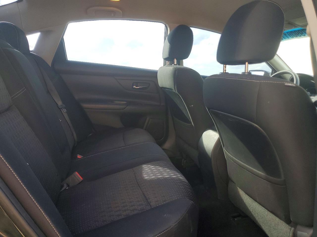 2016 NISSAN ALTIMA 2.5 S photo 19