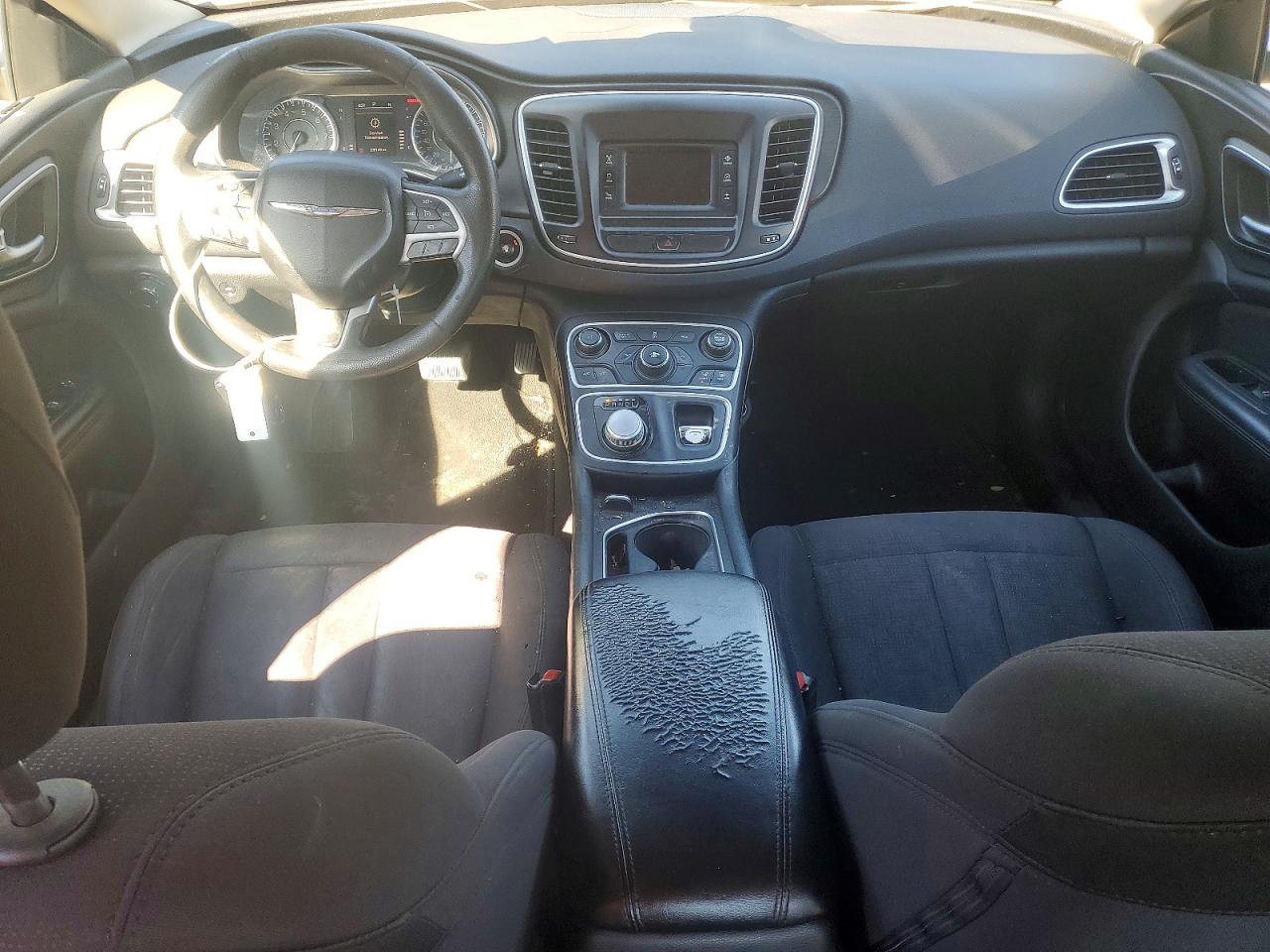 2015 CHRYSLER 200 LIMITED photo 15