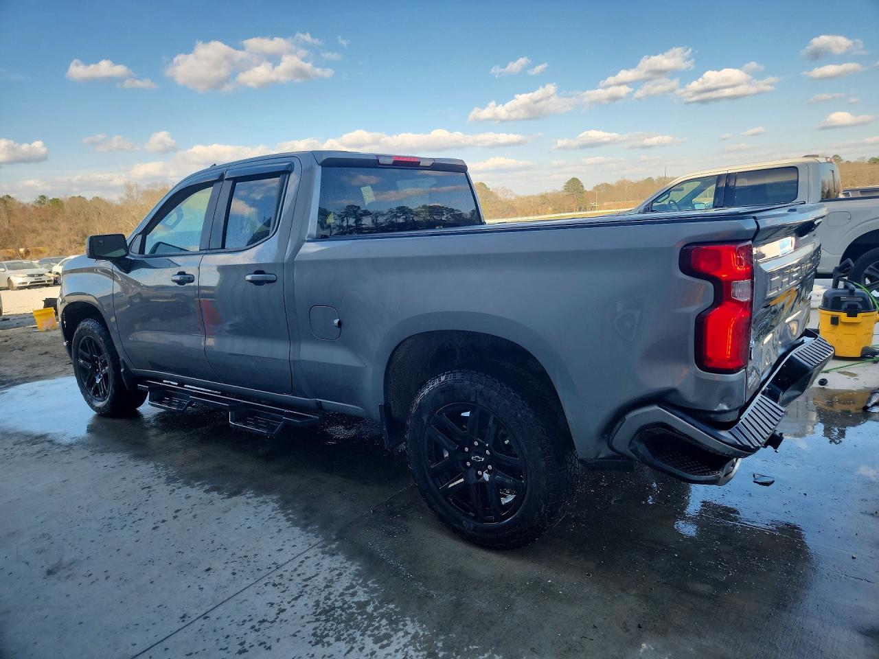 2023 CHEVROLET SILVERADO K1500 RST photo 3