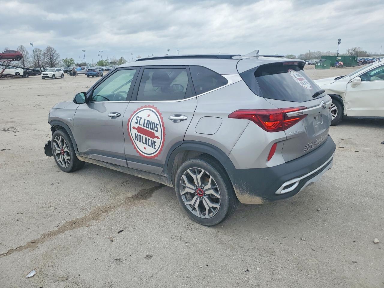 2021 KIA SELTOS SX TURBO photo 3