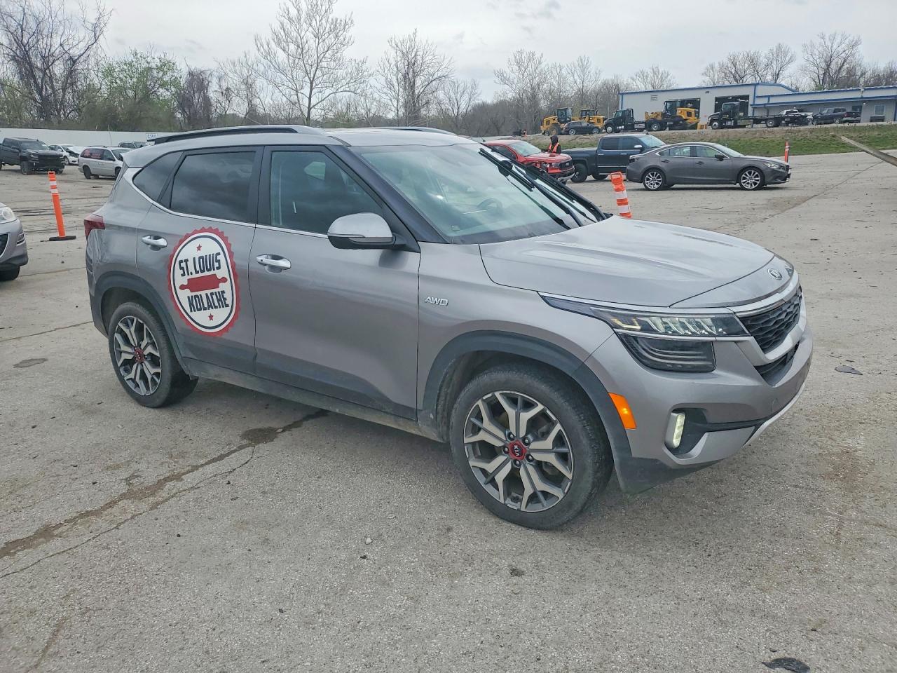 2021 KIA SELTOS SX TURBO photo 7