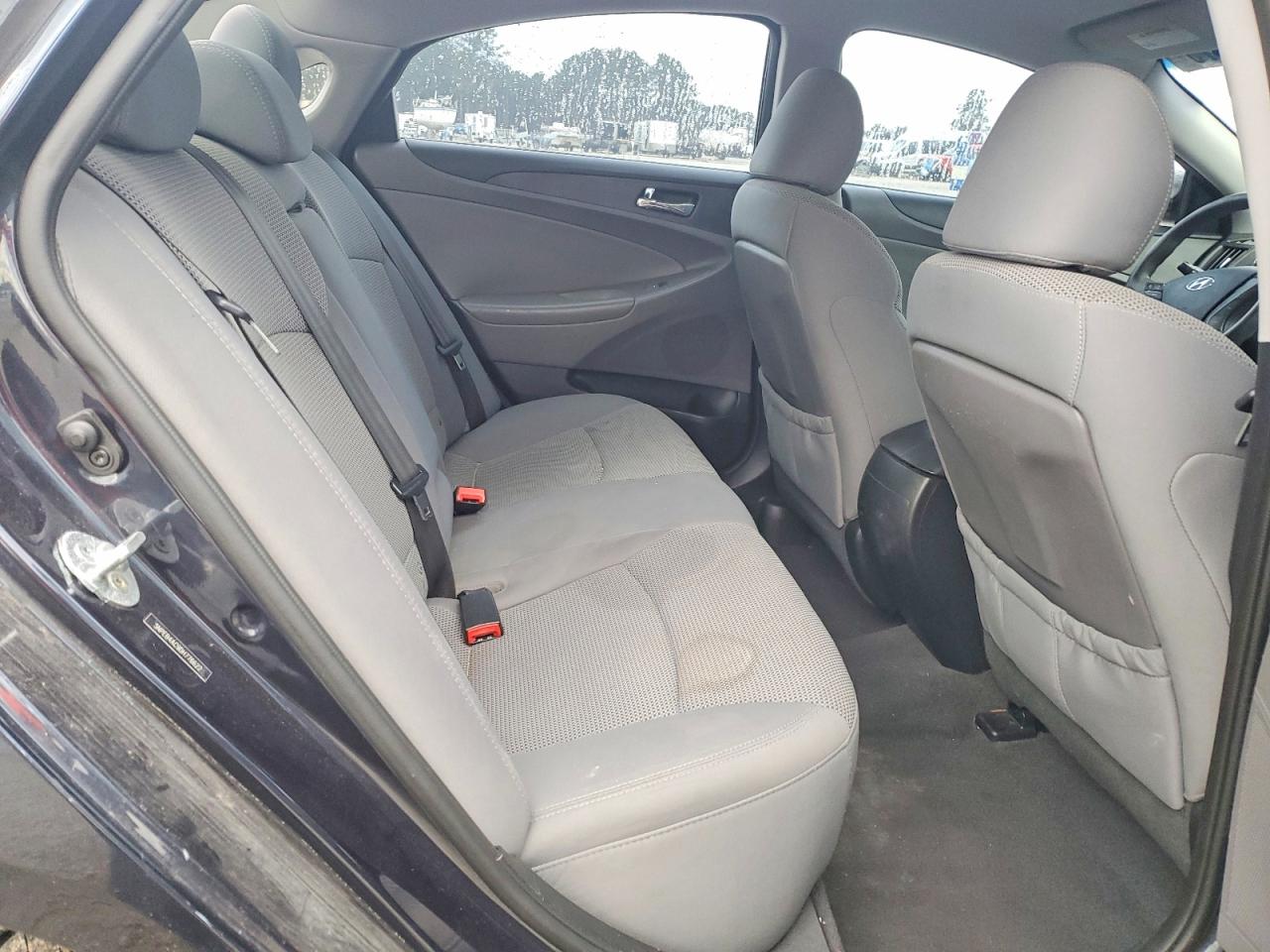 2013 HYUNDAI SONATA GLS photo 10