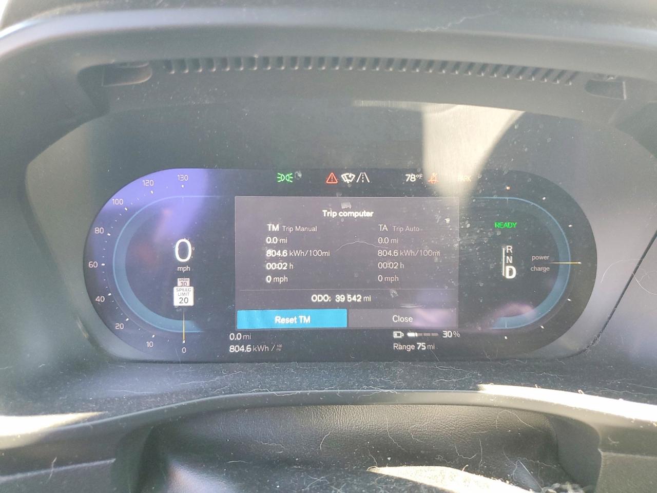 2021 VOLVO XC40 RECHARGE photo 9