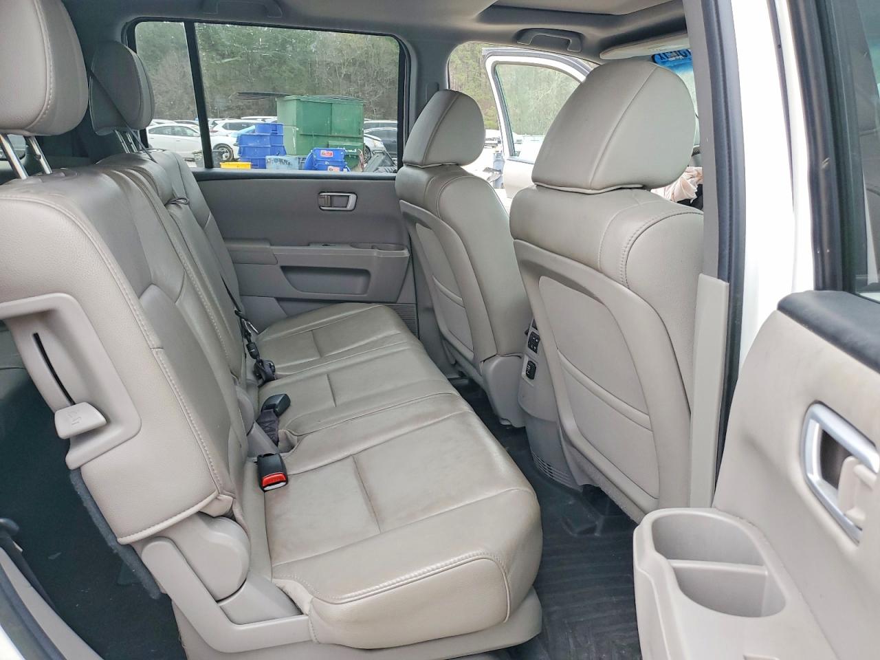 2012 HONDA PILOT EXL photo 21