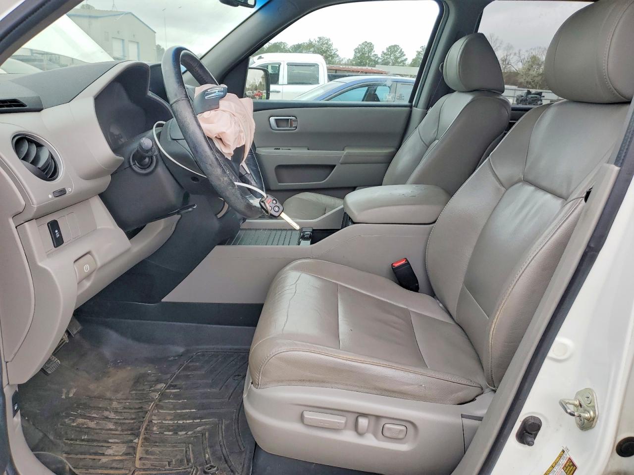 2012 HONDA PILOT EXL photo 13