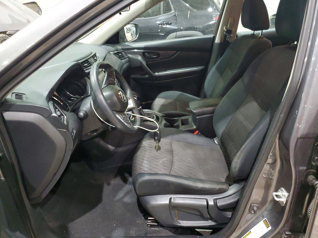 2019 NISSAN ROGUE S photo 7
