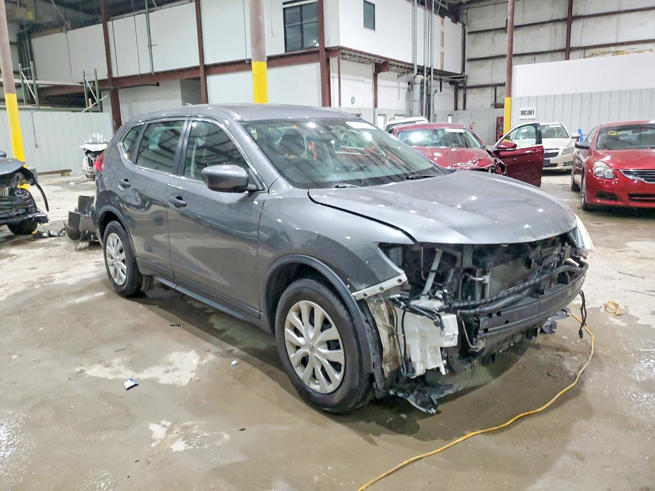2019 NISSAN ROGUE S photo 4