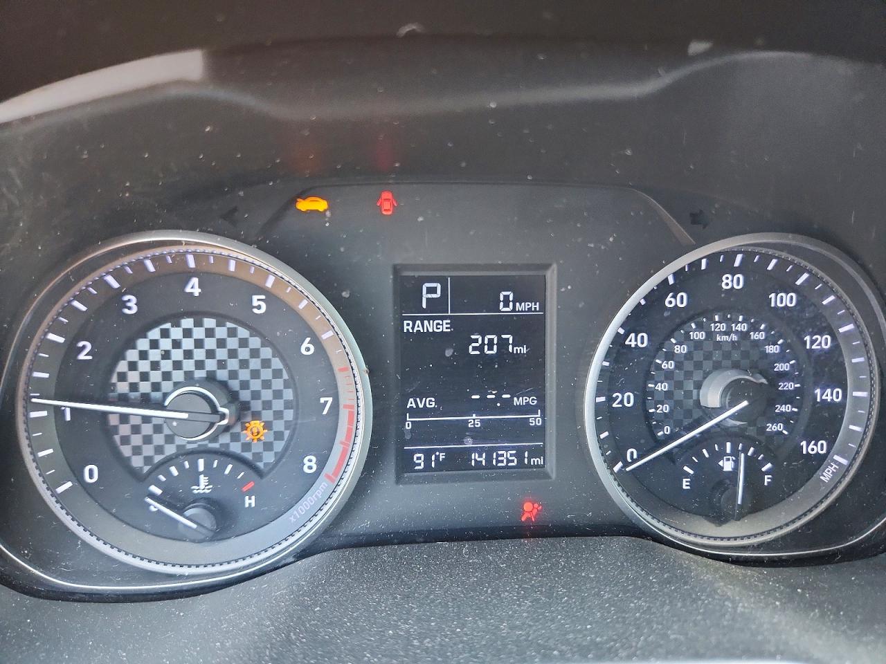 2019 HYUNDAI ELANTRA SE photo 17
