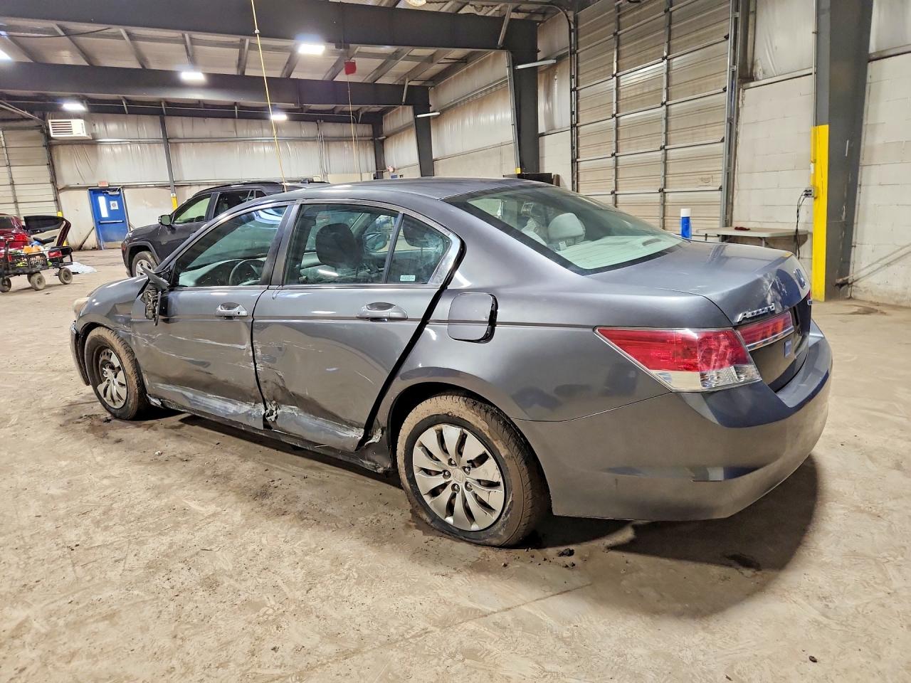 2012 HONDA ACCORD LX photo 2