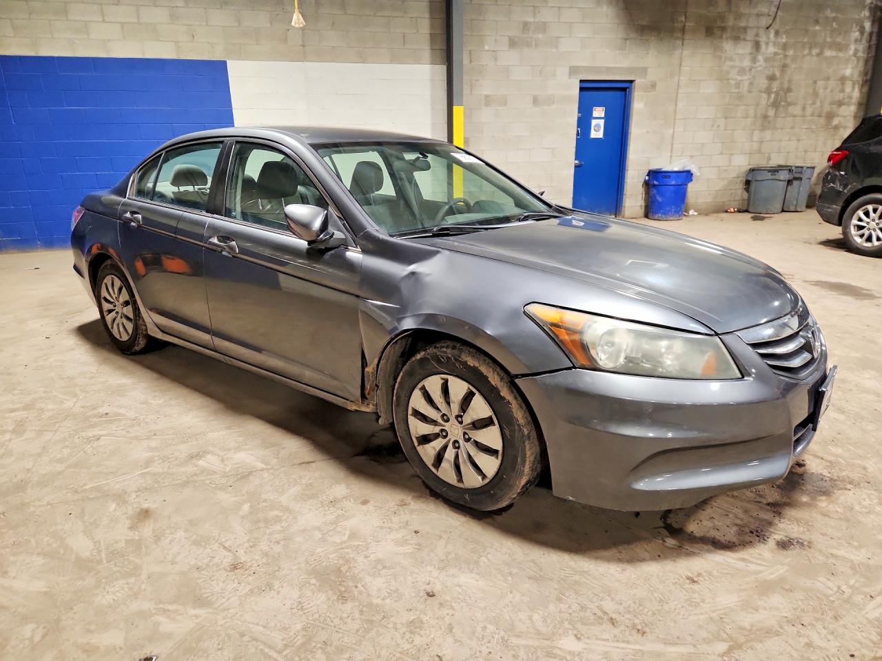 2012 HONDA ACCORD LX photo 4