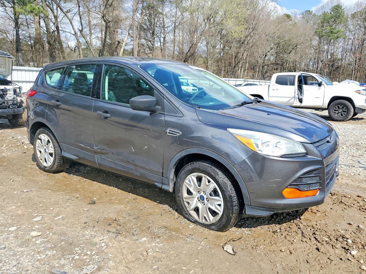 2016 FORD ESCAPE S photo 4