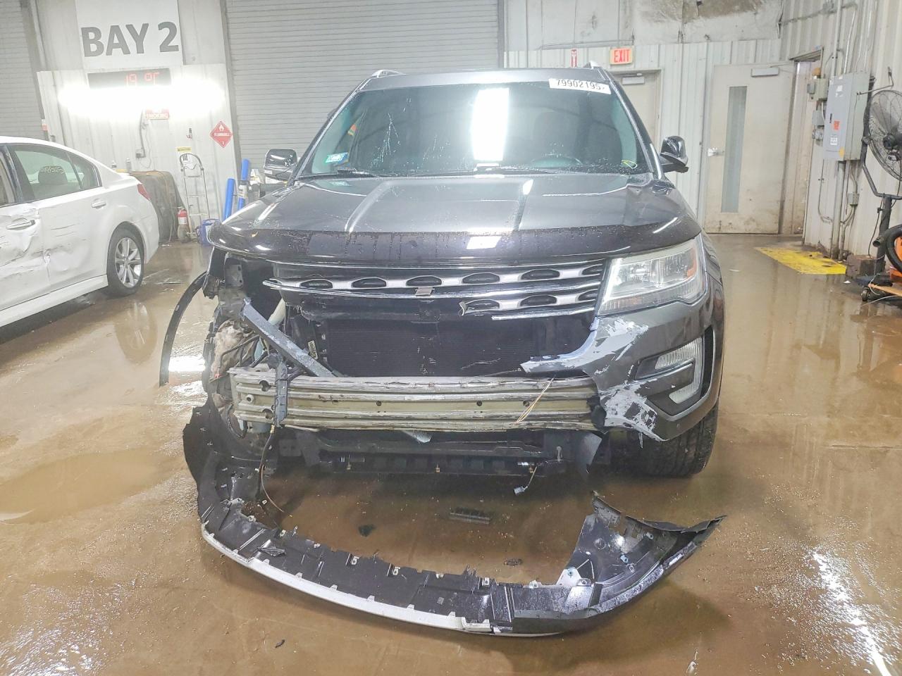 2017 FORD EXPLORER photo 5