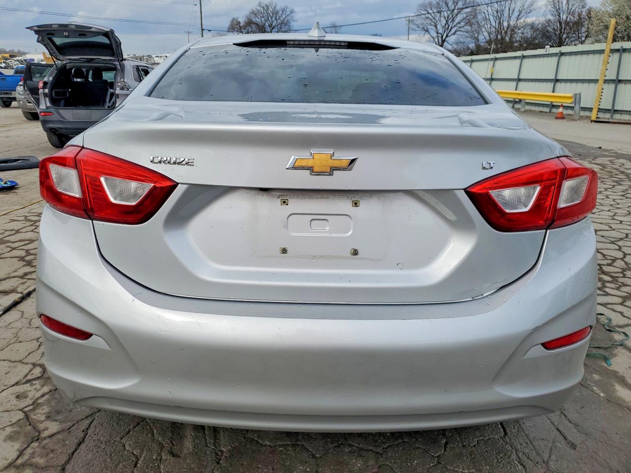 2016 CHEVROLET CRUZE LT photo 6