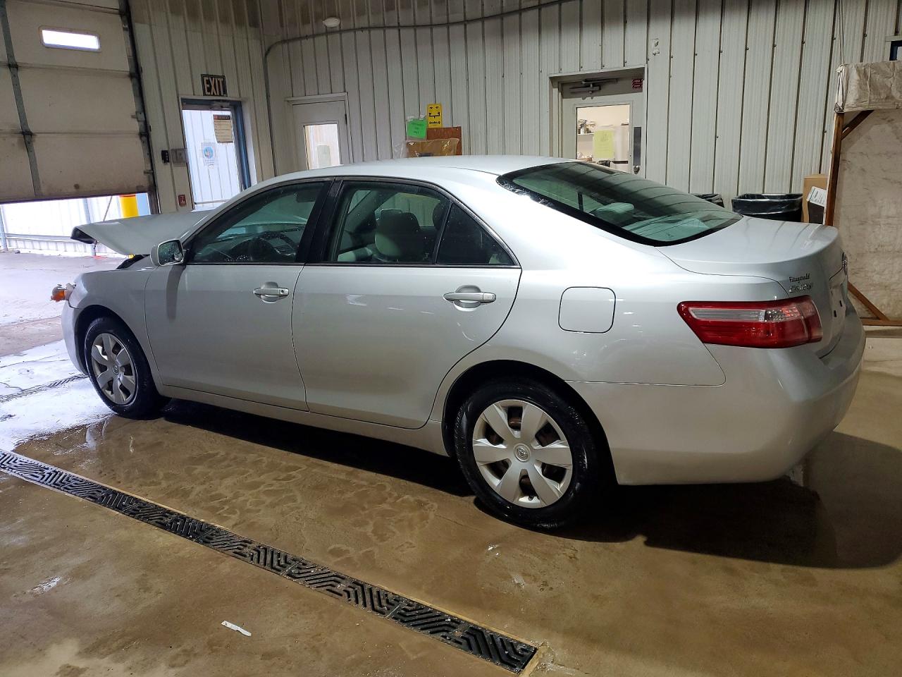 2007 TOYOTA CAMRY LE photo 3