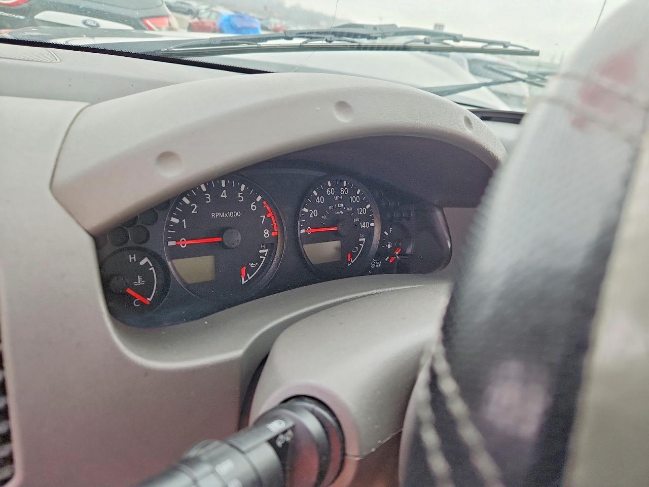 2010 NISSAN FRONTIER SE V6 photo 9